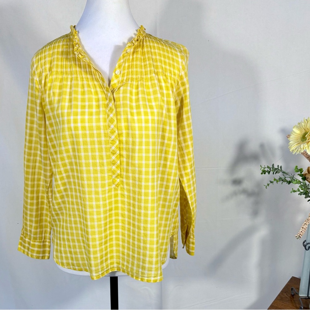 J.Crew Pintuck Yellow Gingham Blouse Ruffle Neck Long Sleeve Sz 2P💛 - Picture 2 of 11